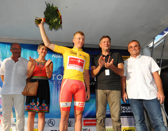 Soren Andersen é o primeiro camisa amarela do Tour de l'Avenir. 