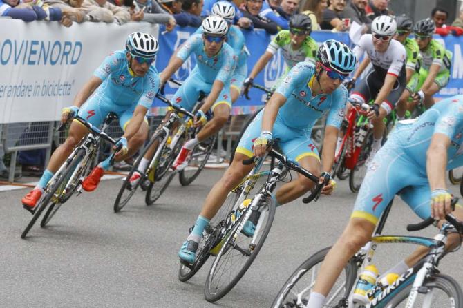 A Astana foi para Lombardia com uma formação 100% italiana. foto: Bettini