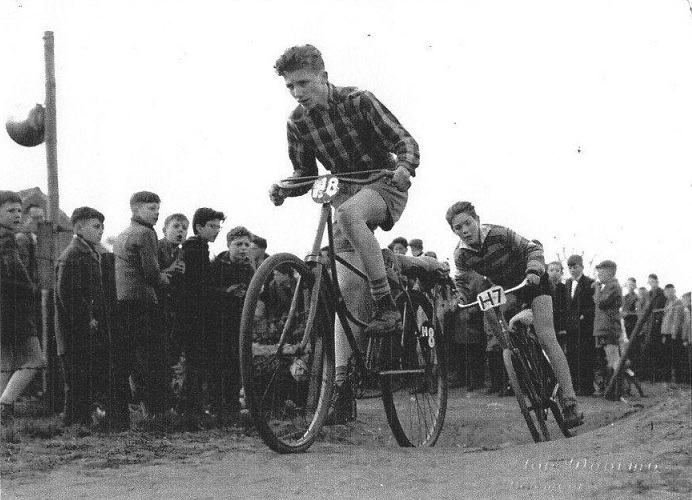BMX History 1959 - ui Jan Aben líder em uma corrida BX em St. Tunnis