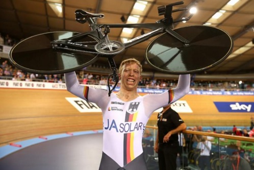 Joachim Elis finalmente conquista o título mundial - foto: Getty Images Sport